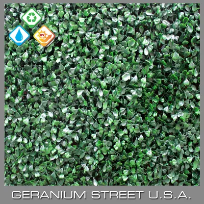 Medium green UV-stabilized artificial boxwood mat
